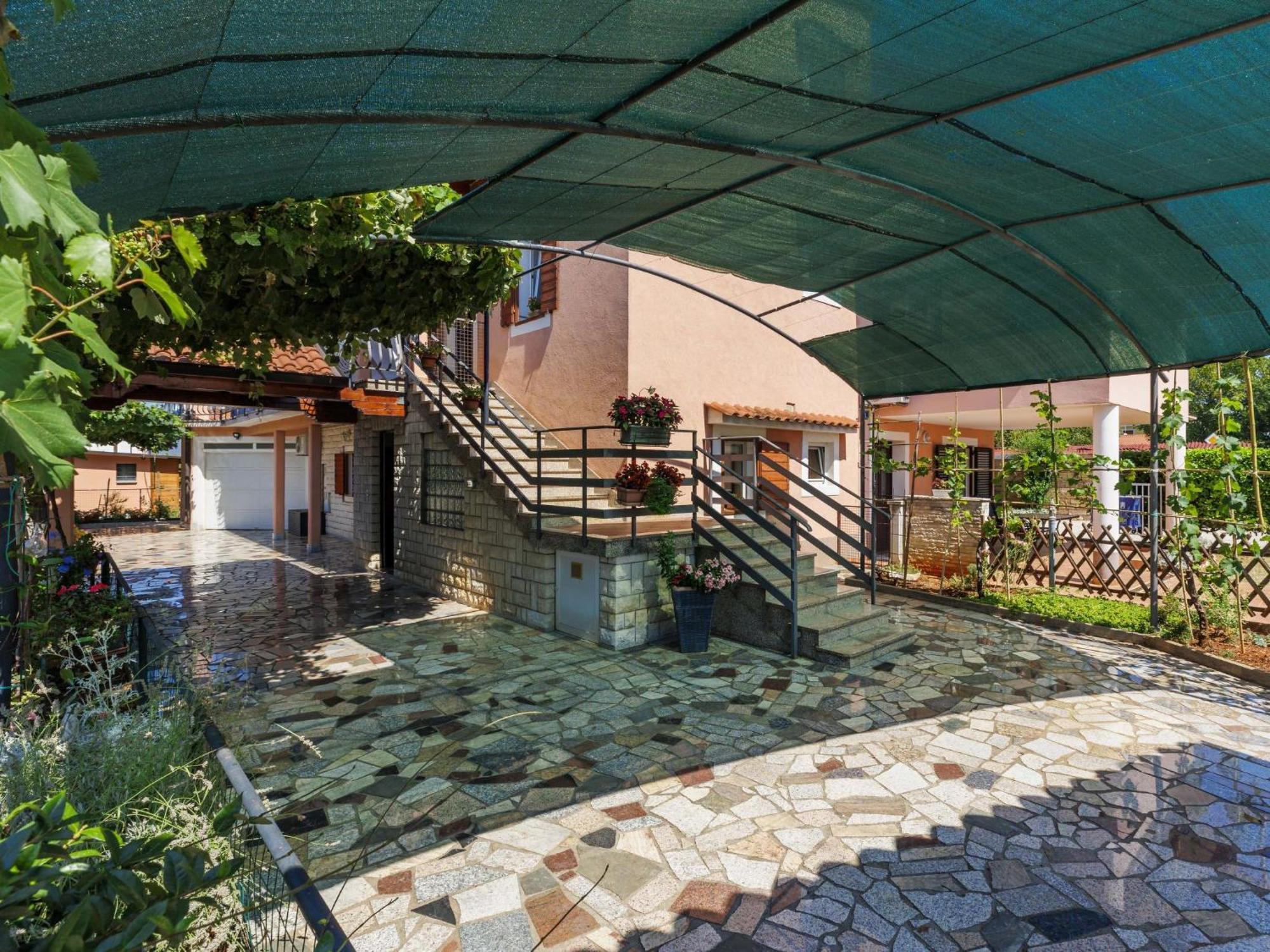 Apartment Bumbak By Interhome อูมัค ภายนอก รูปภาพ